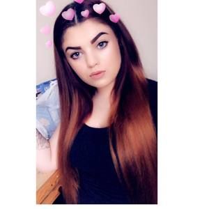 Meet your Posher, Juliana